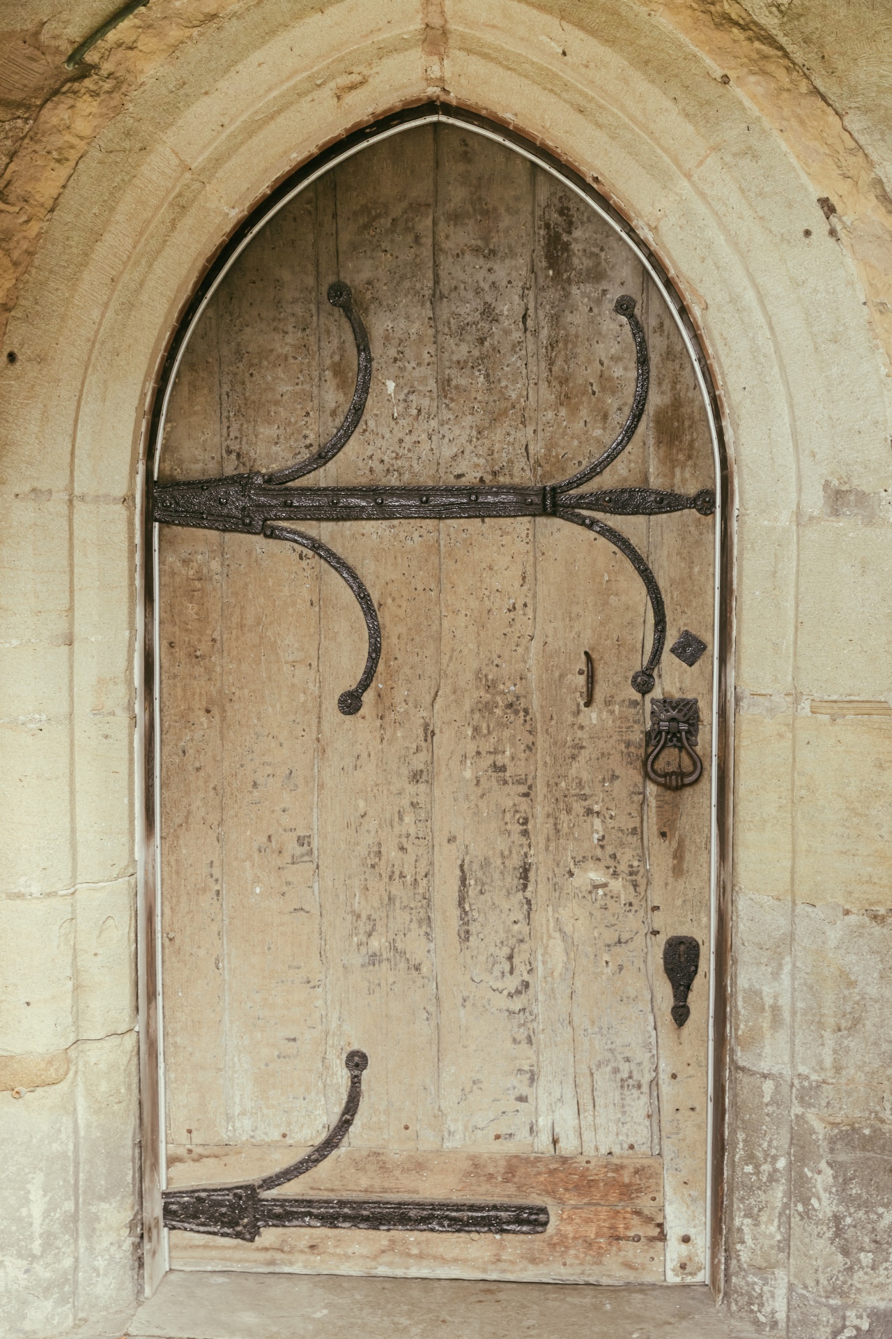 Image of an old, vintage door.
